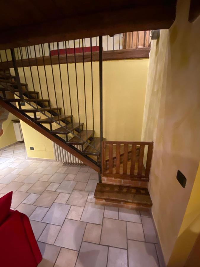 הוילה Clavesana Il Palazzetto מראה חיצוני תמונה