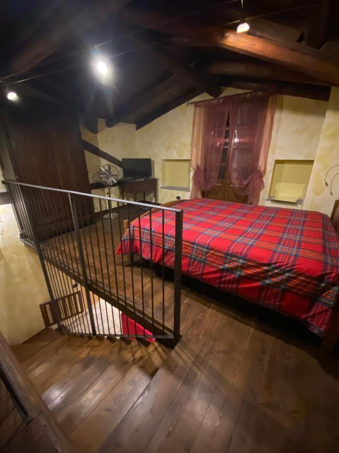 הוילה Clavesana Il Palazzetto מראה חיצוני תמונה